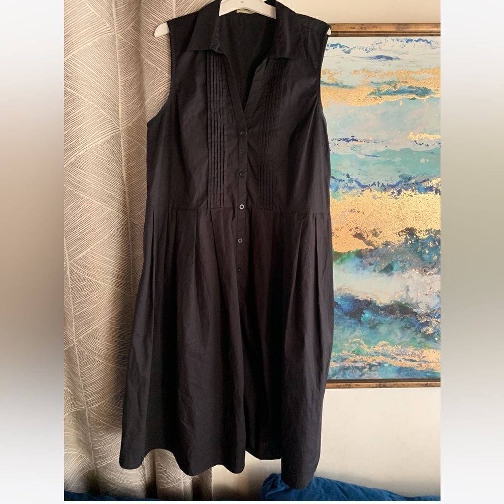 Wayward fancies black dress with small pleats size 14
